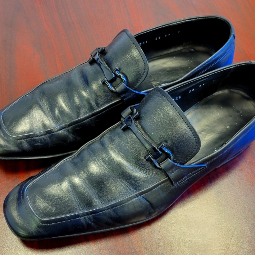 Salvatore Ferragamo size 11 mens